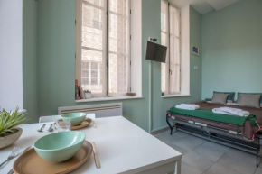 Cozy apartment in the Old Port Opera district by Keeper